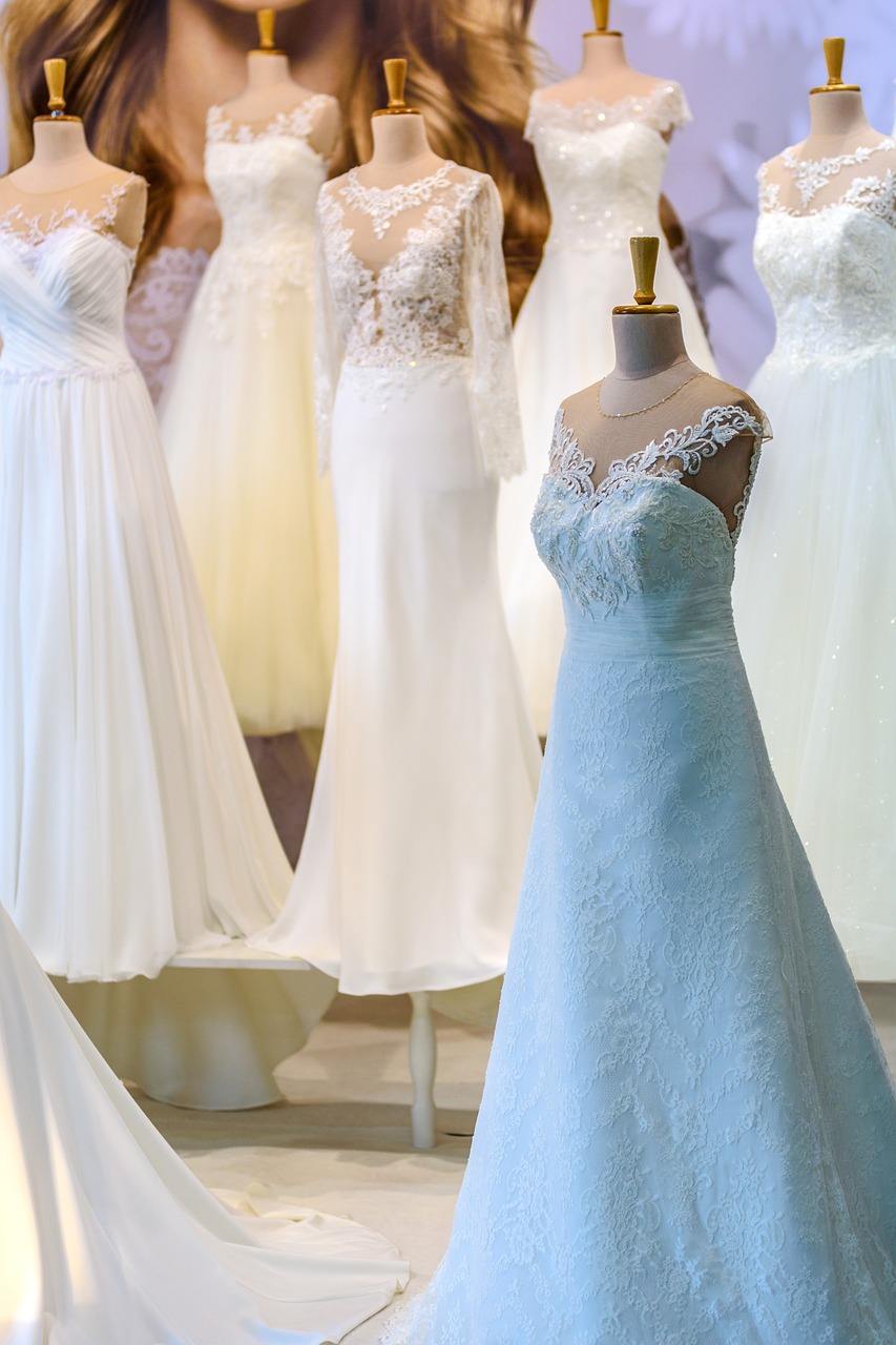 彬州服装出租信息最新消息，『彬州服装出租最新资讯大全：婚纱、商务装、日常服饰租赁全攻略』