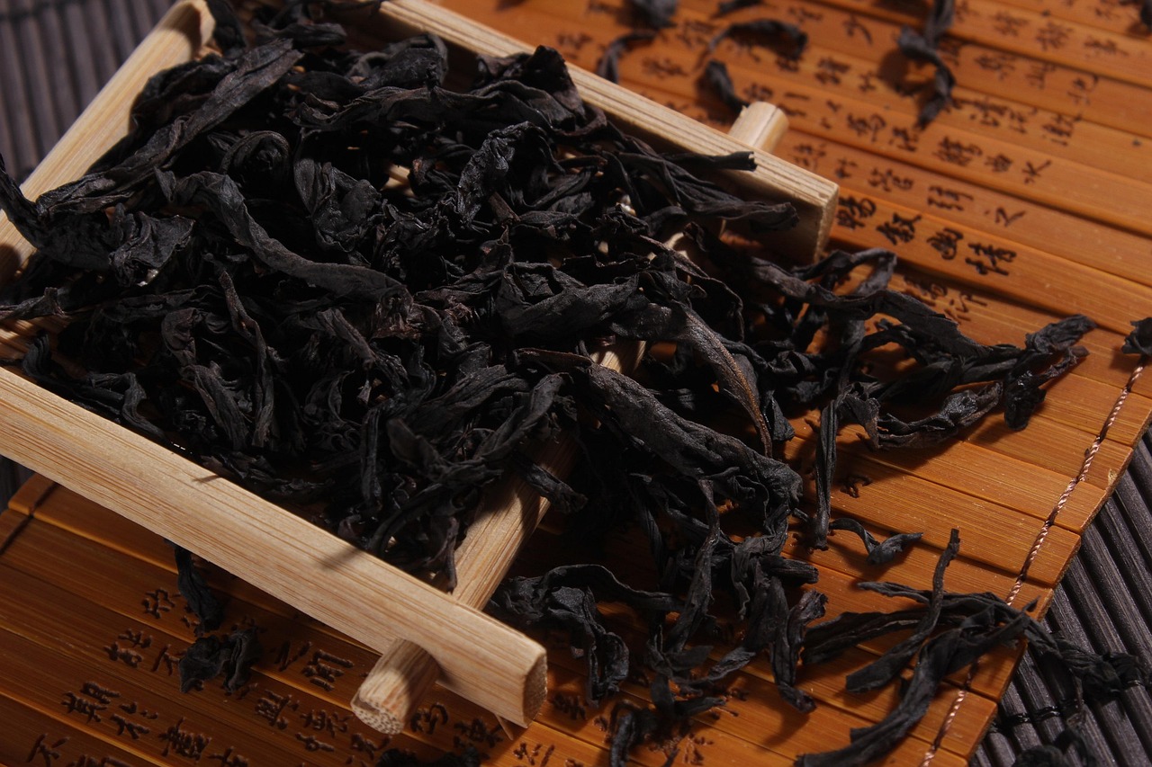 最新最贵大红袍排名榜，探寻茶叶珍品的世界，探寻茶叶珍品世界，最新最贵大红袍排名榜